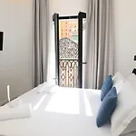 Old Town Hotel 3*