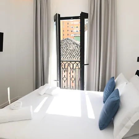 Old Town Hotel 3*