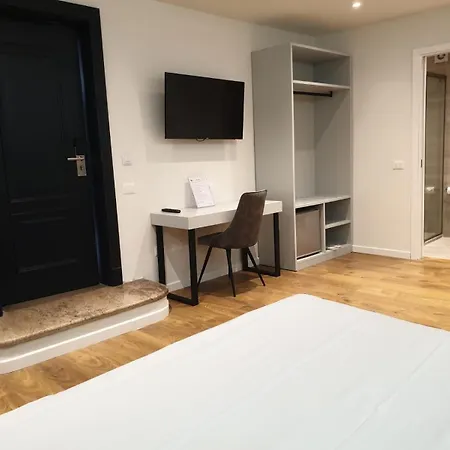 Old Town Szálloda Durrës