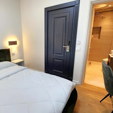 Hotel Old Town