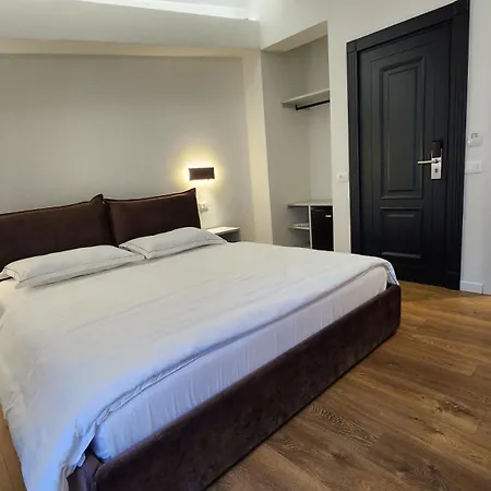 Old Town 3* Durres