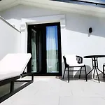 Ξενοδοχείο Old Town Δυρράχιο