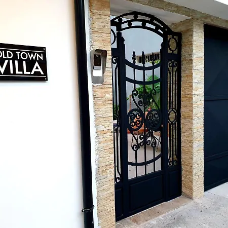 Hotel Old Town