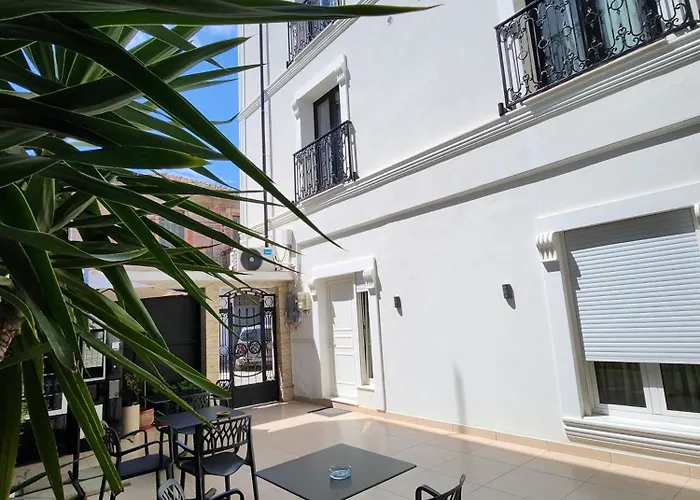 Old Town Hotel Durrës